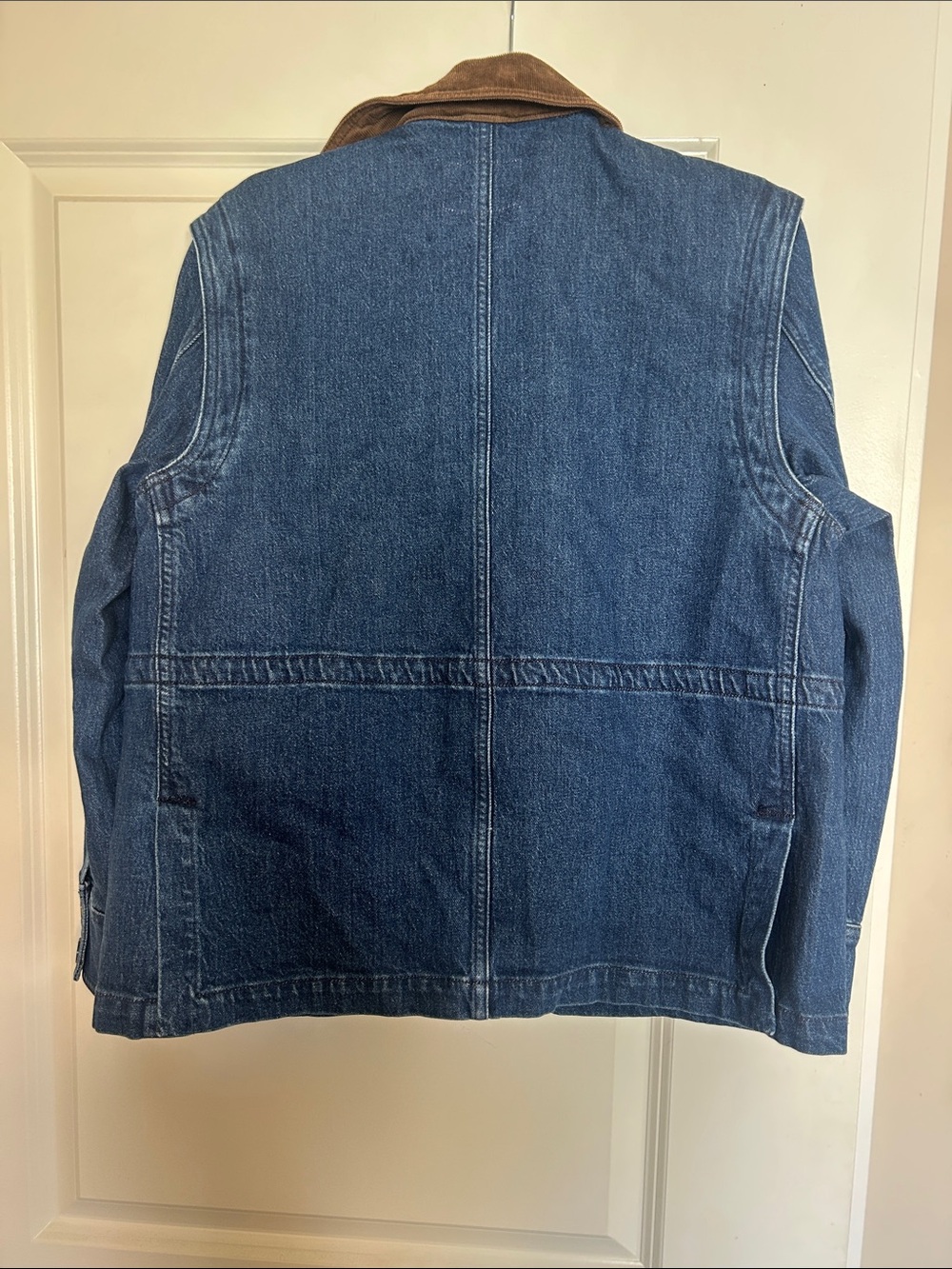 Banana Republic Denim Barn Jacket in Dark Wash size M - Picture 3 of 3
